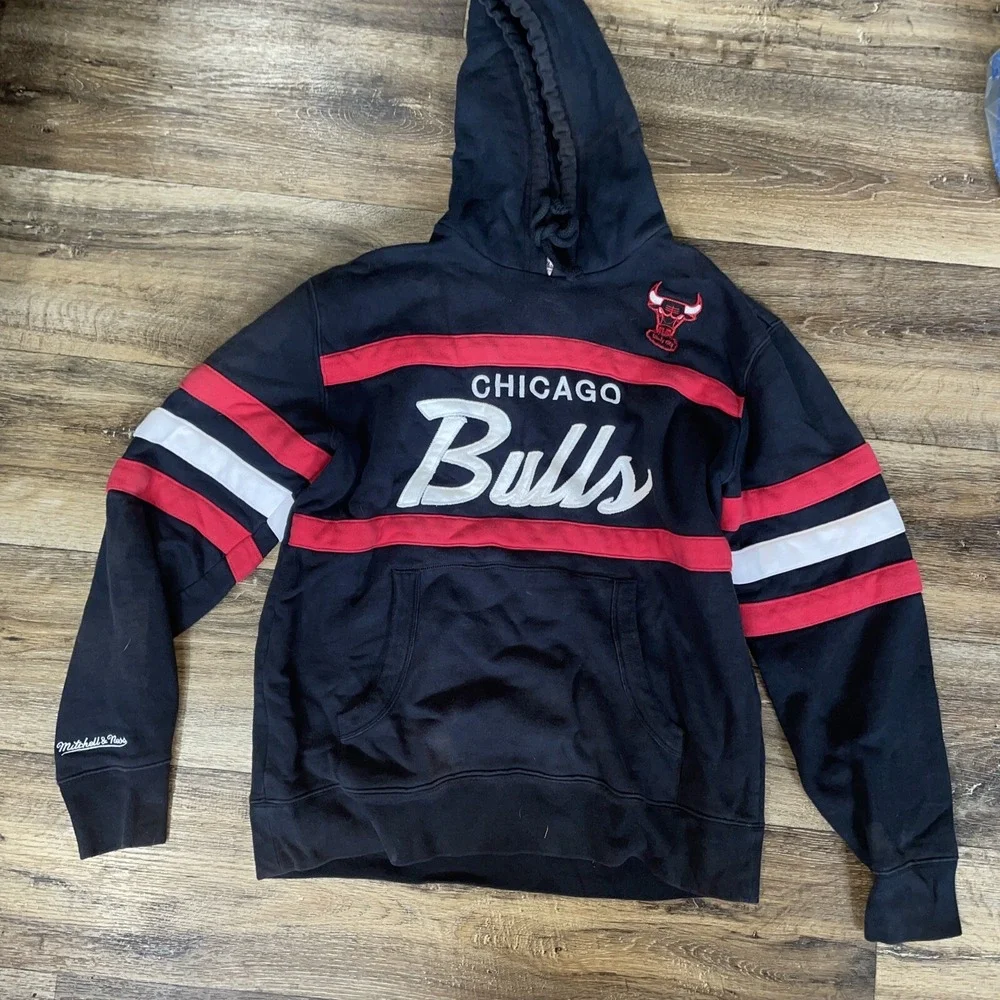 Chicago Bulls Hoodie Sweatshirt Mitchell & Ness Size XL‎